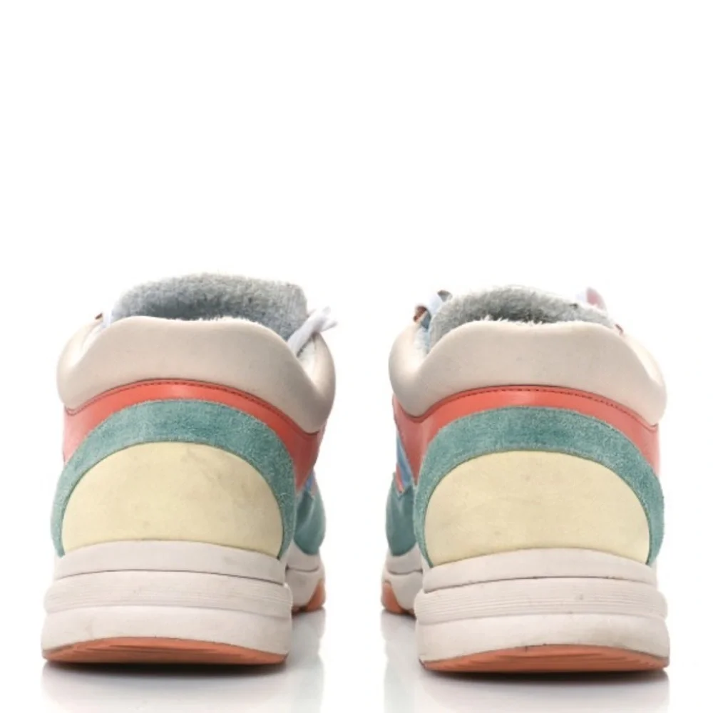 Chanel coral blue sneakers - Picture 4 of 15